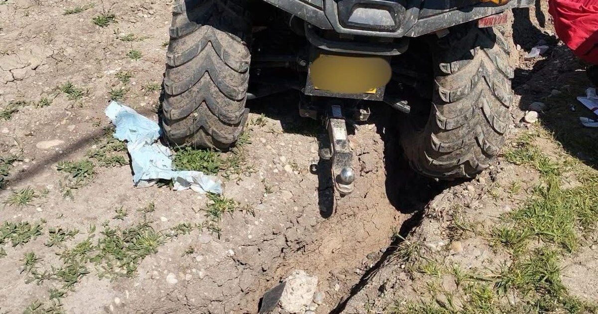 Tragedie în județul Dolj. Un adolescent de 13 ani a murit după ce s-a răsturnat cu un ATV furat