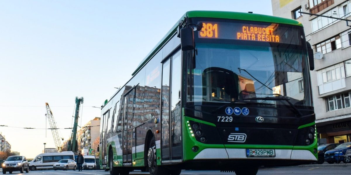 Aglomeratie-pe-traseul-Piata-Resita-Piata-Unirii.jpg - ReactiveNews