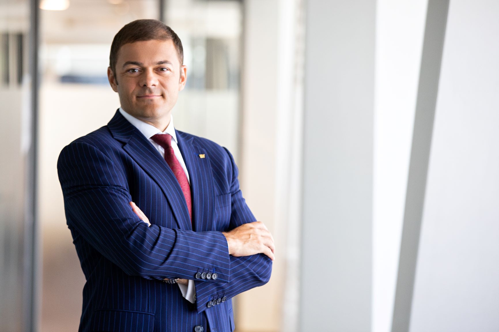 România devine membru OCDE, un pas major pentru integrarea economică globală România a aderat oficial la Organizația pentru Cooperare și Dezvoltare Economică, marcând un moment strategic pe scena internațională, comparabil cu intrarea în NATO și UE