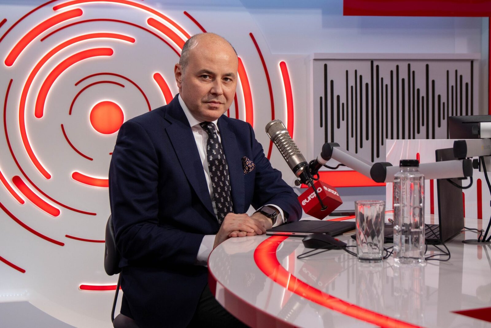 Muraru (PNL): Flirt politic PSD-Iohannis. Nicușor Dan, soarta lui Klaus? Social-democrații, în opoziție?