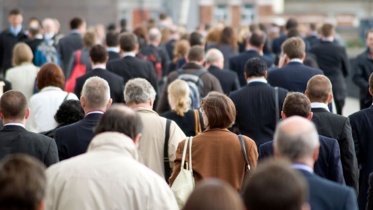 Record: Peste 6,6 MILIOANE de contracte de muncă în România, arată Ministerul