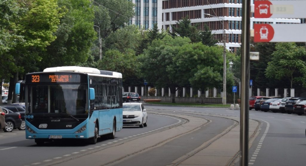 Stația „Piața Eroii Revoluției” din București, mutată de joi pe linia 323