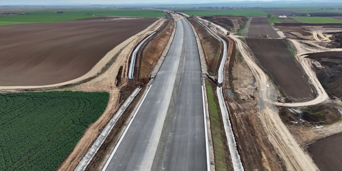Tronsonul abandonat de Bechtel pe Autostrada Transilvania ar putea fi finalizat înaintea termenului oficial
