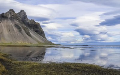 O companie aeriană oferă o vacanță gratuită și 43.000 de euro „celui mai slab fotograf”, ca să facă poze proaste în Islanda