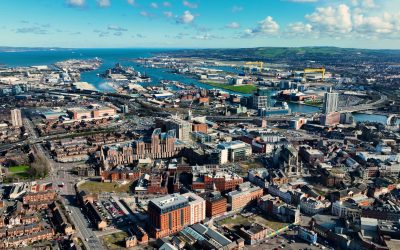 Inul renaște la Belfast: De la simbol industrial, la noua identitate fashion