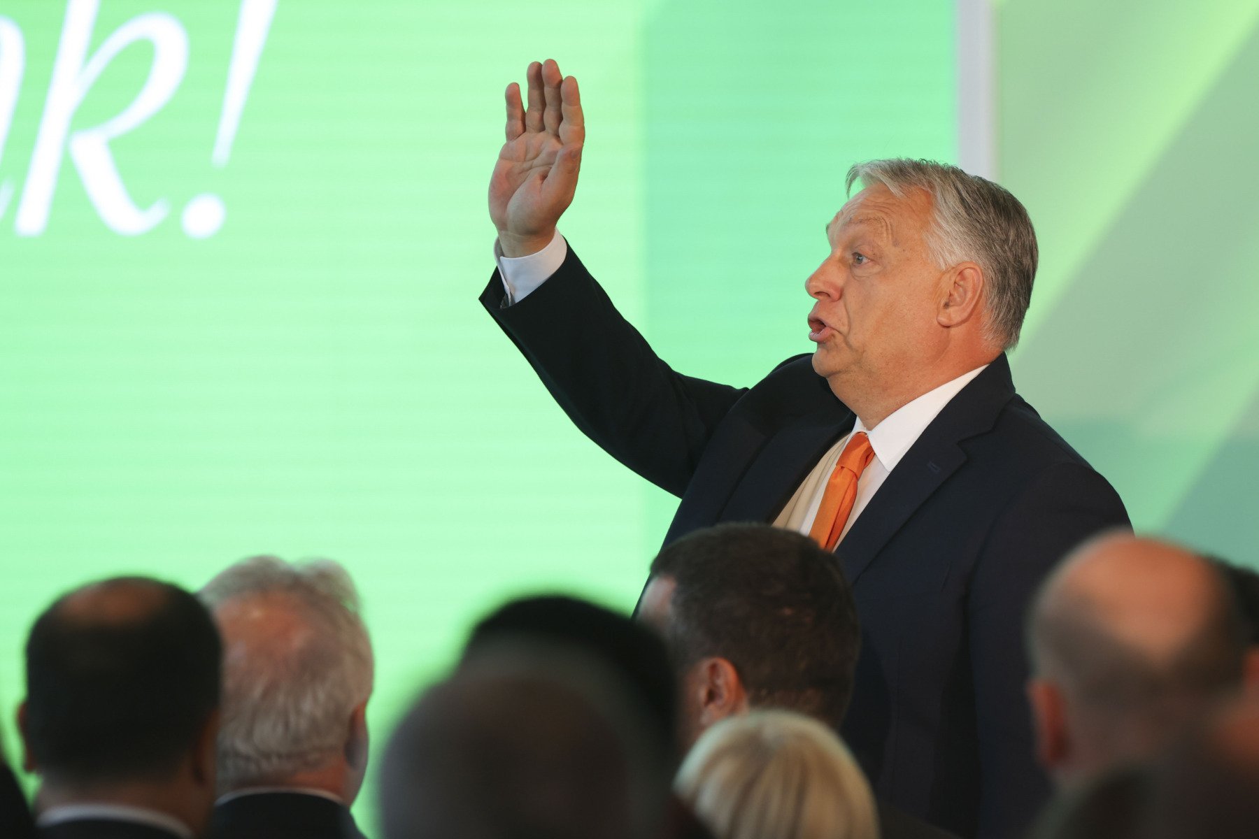 Orban, pus pe liber: Reacții în lanț de la Macron și șefa CE. „Ungaria a ales”
