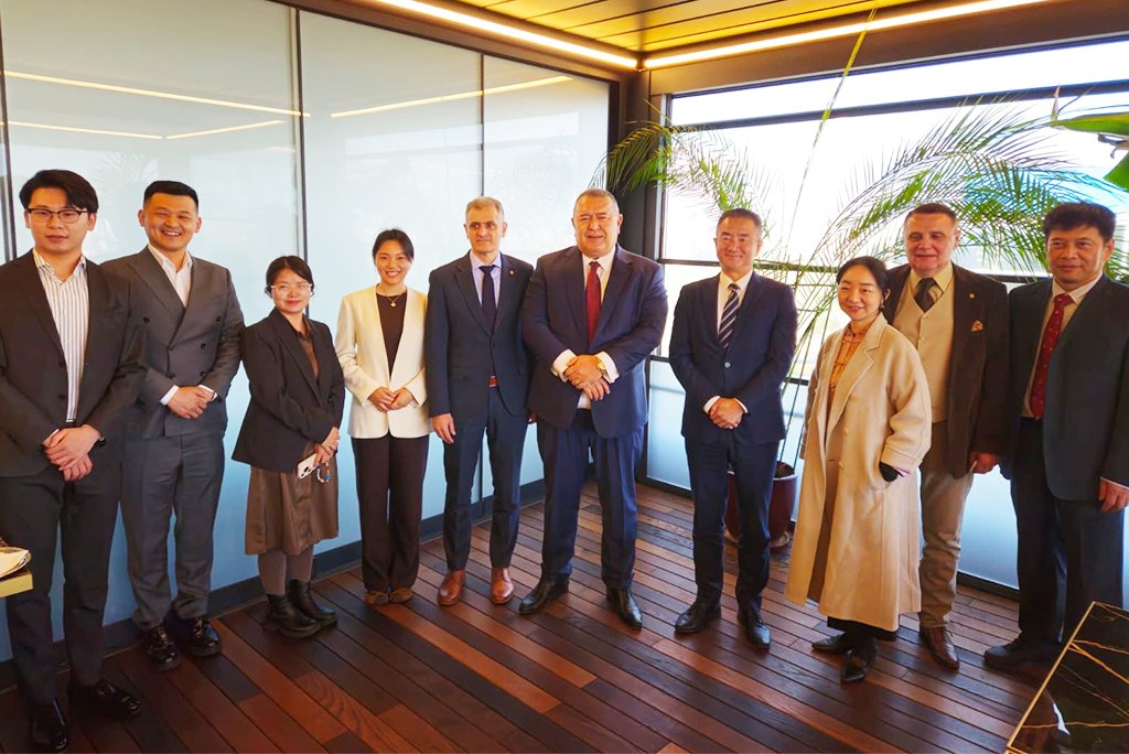 Camera de Comerț și Industrie a României (CCIR) a găzduit o întâlnire cu o delegație din provincia Guangdong, China, pentru a discuta despre intensificarea relațiilor economice bilaterale și extinderea investițiilor