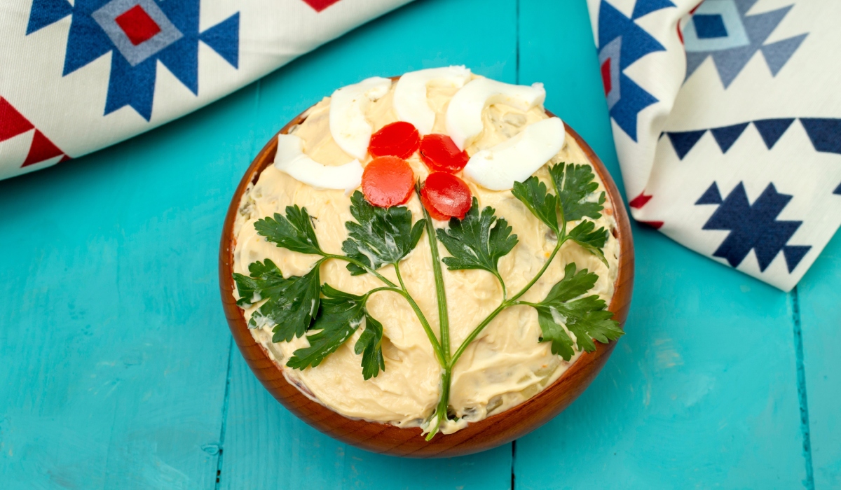 Cât rezistă salata boeuf la frigider? Când devine periculoasă pentru sănătate?