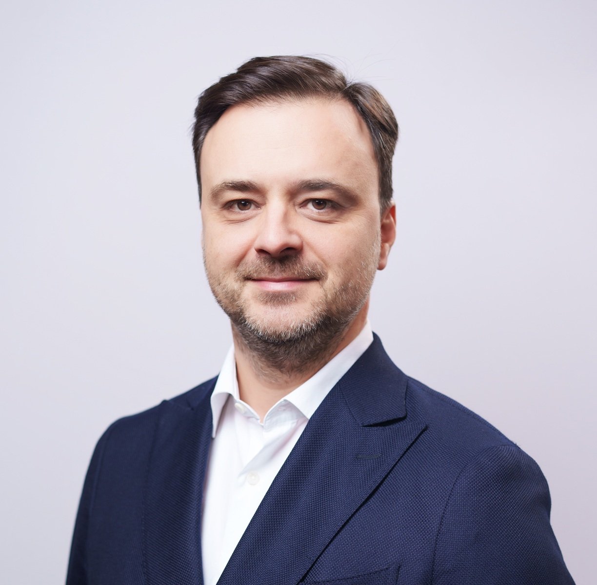 Consultanță Juridică pentru Achiziția Eazy Asigurari de Către Autonom International Avocații de la bpv GRIGORESCU Ștefănică au asistat Autonom International pe parcursul tuturor etapelor legale și de reglementare, conducând la finalizarea tranzacției prin care holdingul de investiții a achiziționat o participație de 20% în Eazy Asigurari