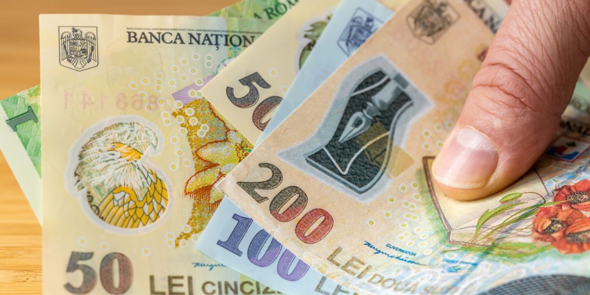 Câți români au încasat pensie specială în februarie. Cea mai mare pensie medie de serviciu: peste 25.000 de lei