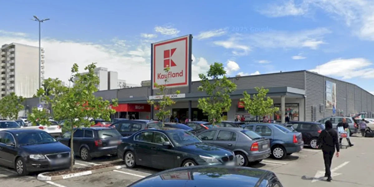 Kaufland extinde oferta de produse nealimentare cu branduri cunoscute de la Lidl Începând de astăzi, 8 aprilie, lanțul de magazine Kaufland introduce treptat în magazinele din România o gamă extinsă de produse nealimentare