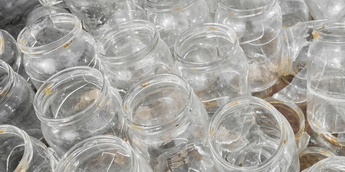 De-ce-gospodinele-cu-experienta-nu-arunca-borcanele-de-la-mancarea-pentru-copii.-Trucul-util-din-buc.jpeg - ReactiveNews