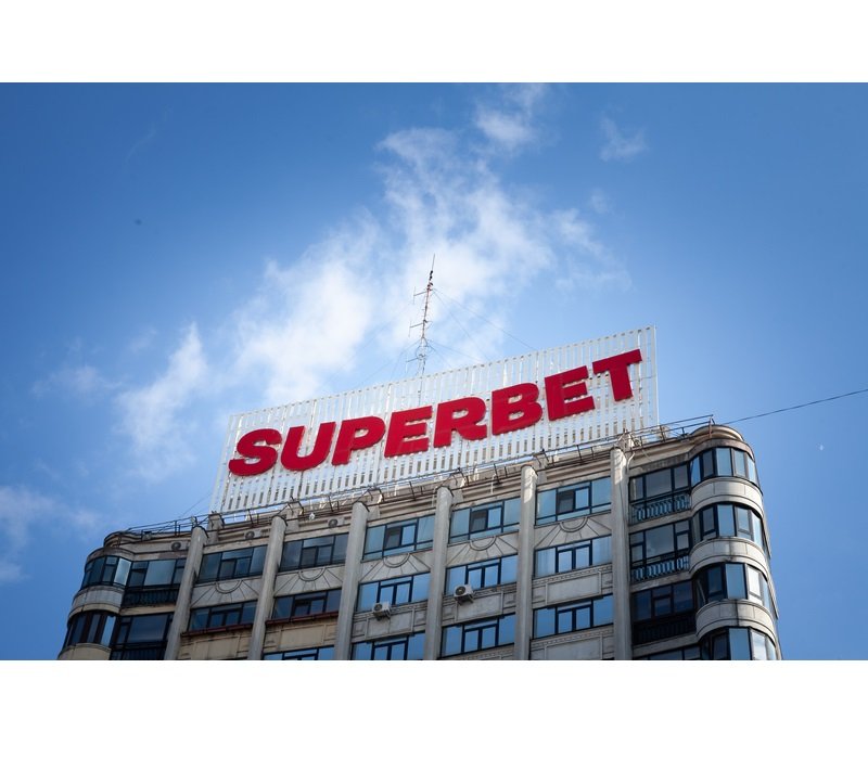 Brandul românesc de pariuri sportive Superbet intră pe piața din Grecia