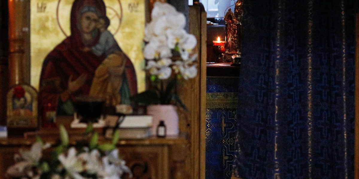 Încep Deniile în Săptămâna Mare: Cum se desfășoară și ce semnificație au slujbele Patimilor Domnului