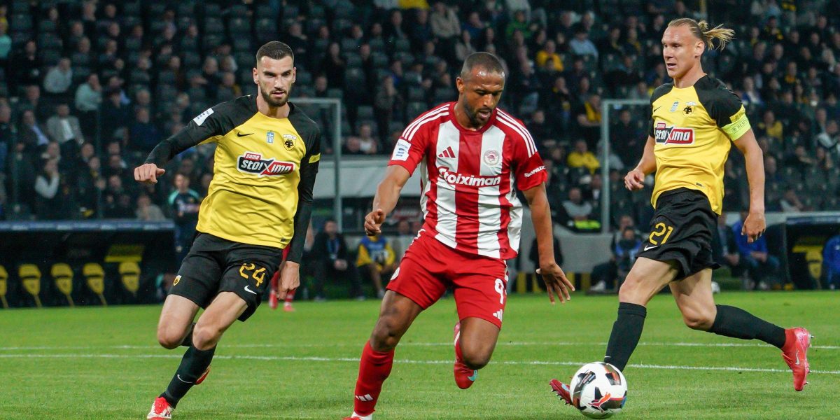 #VOCE Olympiacos – AEK, primul mare meci din playoff. Derby de foc la Pireu pentru primul loc în Grecia