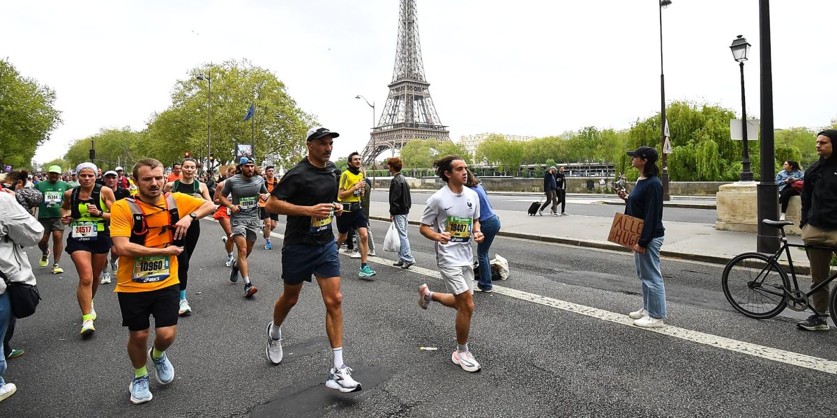 Des-coureurs-sur-le-marathon-de-Paris-2025-2070098.jpg - ReactiveNews