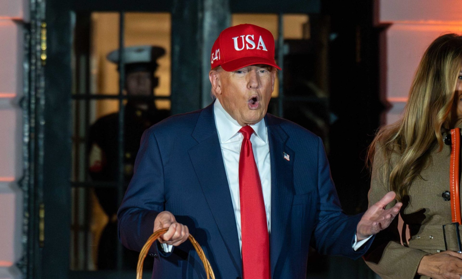 Trump, REACȚIE STÂRNITOARE: „Vă mulțumesc” după întrebarea despre alegerile din Ungaria