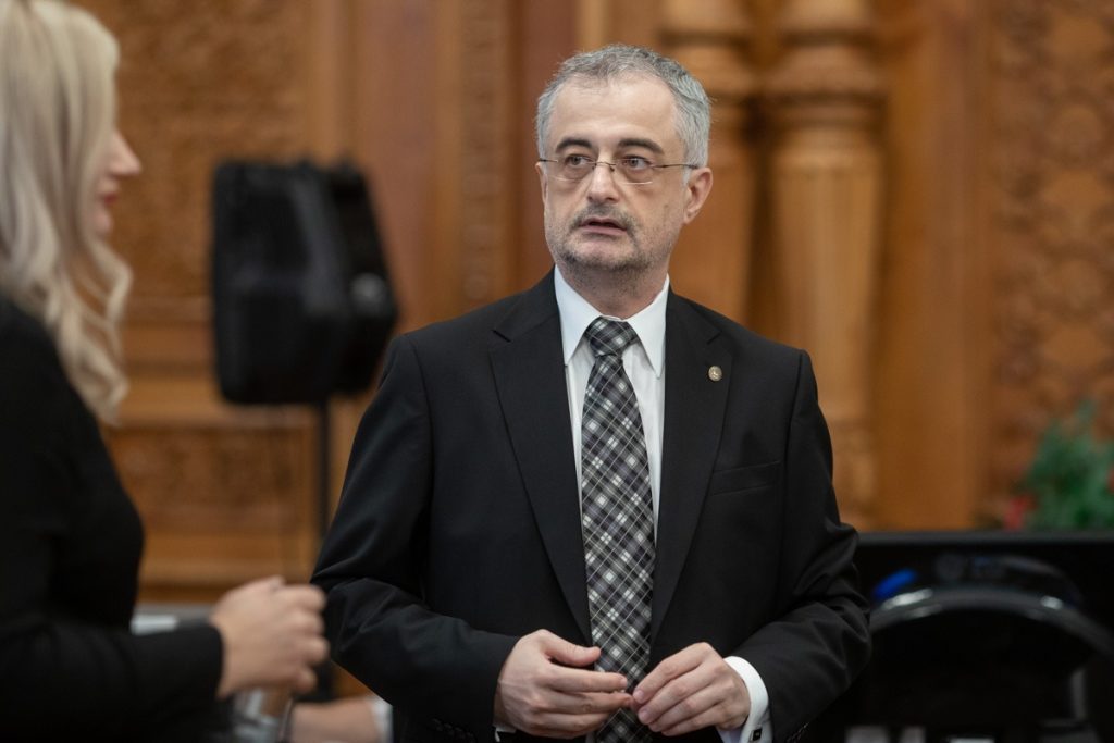 Andronache (PNL): „România are deficit uriaș! PSD a lăsat nota de plată, acum vrea mai mult”