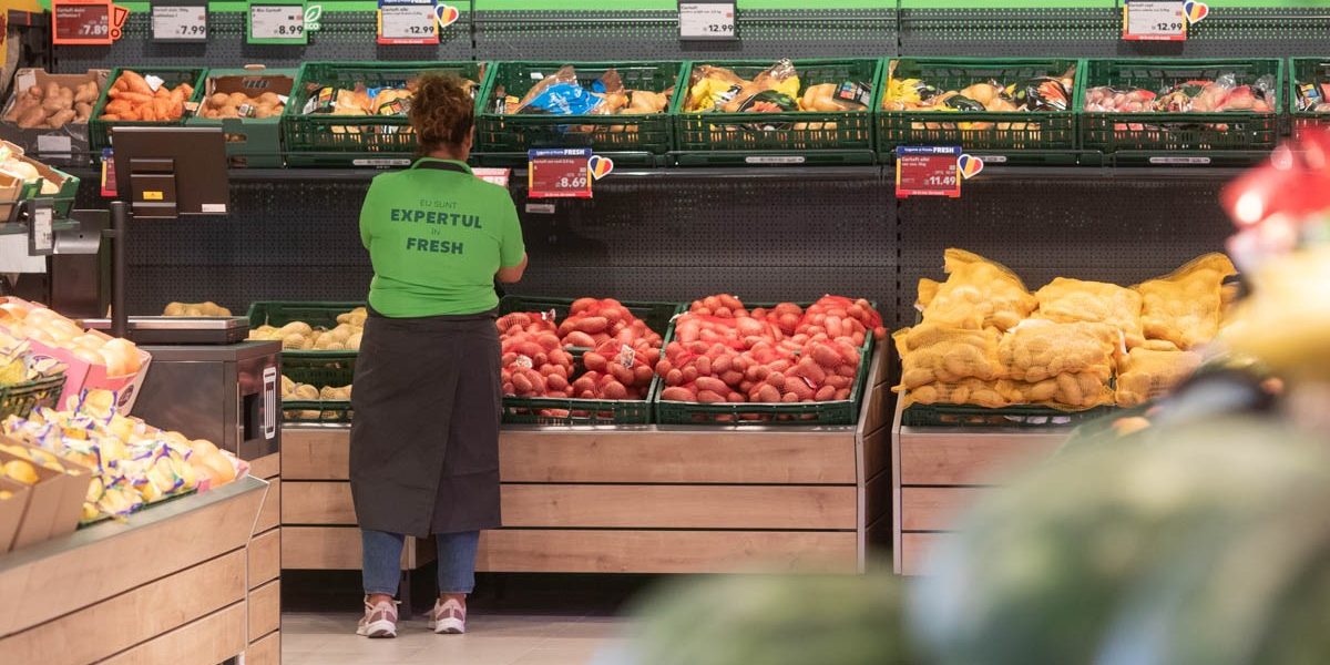 Program de Paște 2026: Când mai poți face cumpărături, române