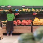 Program de Paște 2026: Când mai poți face cumpărături, române