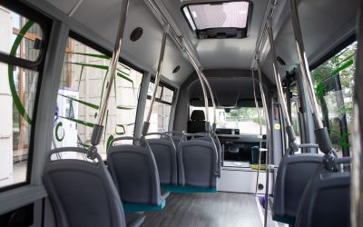 Mister la Iași: Microbuze ELECTRICE, cu 30% mai ieftine! Firma-șoc