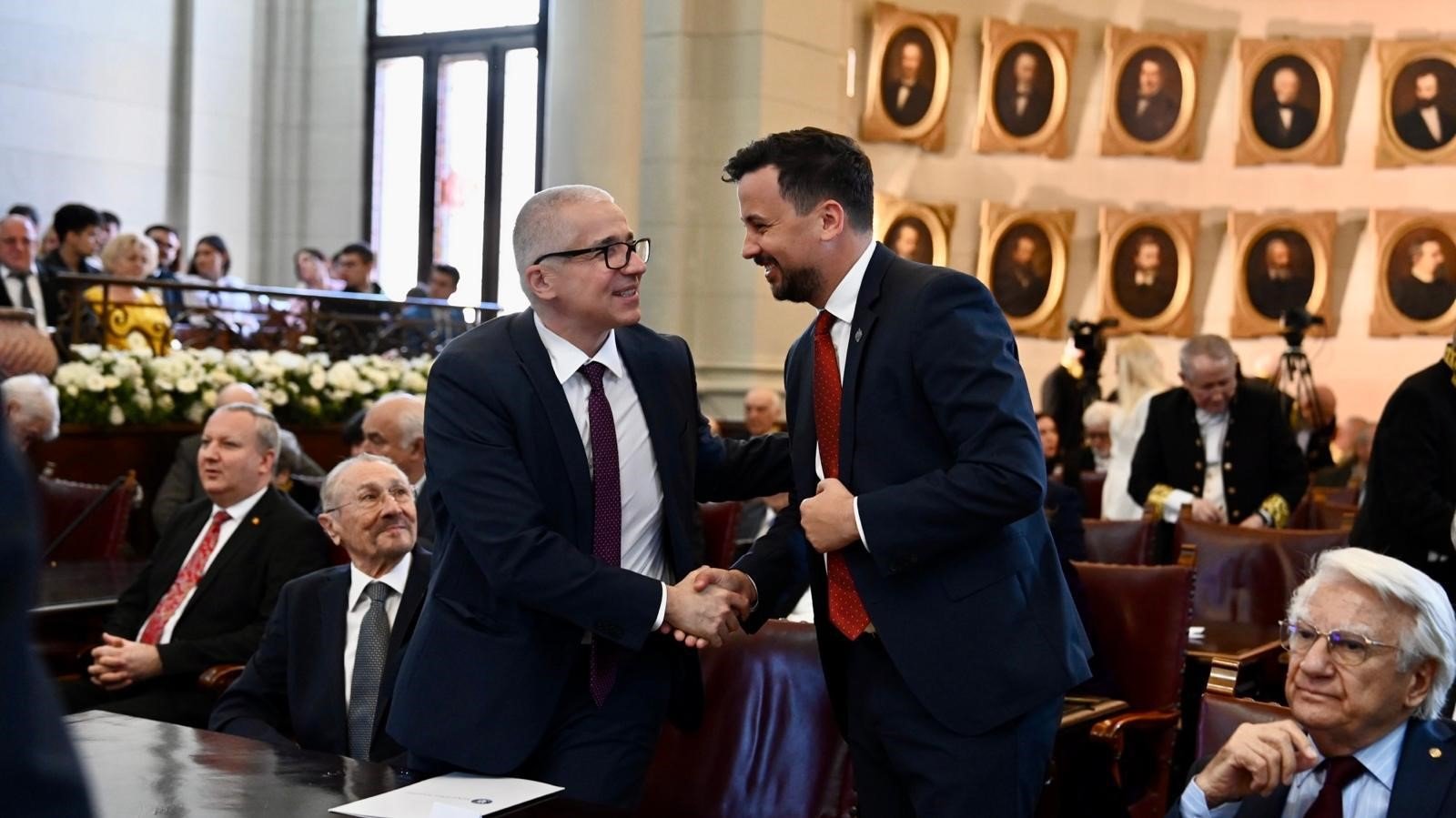 Marinescu, ministrul cu plagiat, discurs academic: Pop, despre “vremuri tulburi”