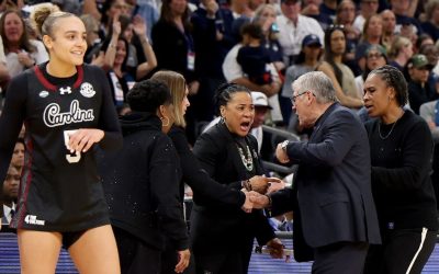 Geno Auriemma își cere scuze pentru izbucnirea față de South Carolina