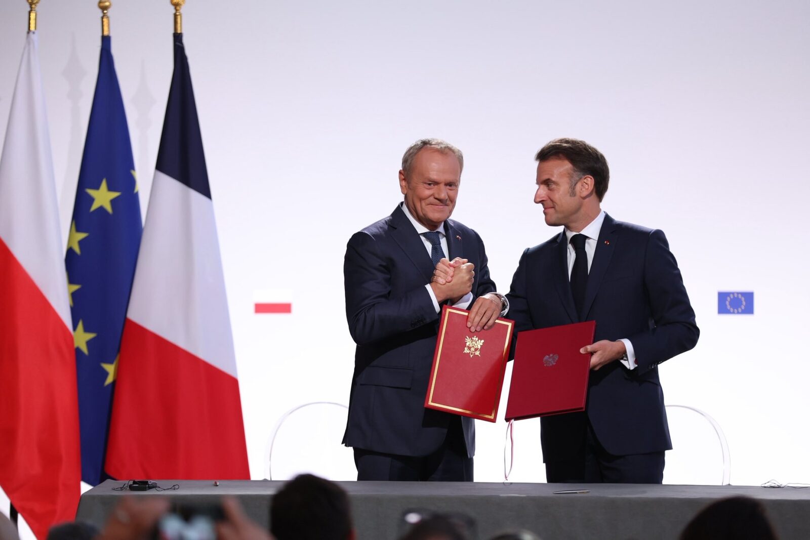 Macron și Tusk, la Gdansk: Europa, pe agenda discuțiilor despre nuclear