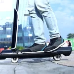 Greșelile care pot provoca explozia trotinetei electrice și cum o încarci în siguranță acasă