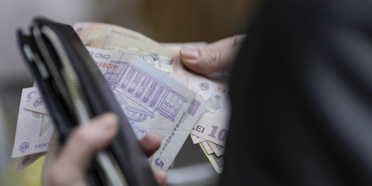 Cheltuielile gospodăriilor din România au crescut cu 11% în ultimul trimestru din 2025