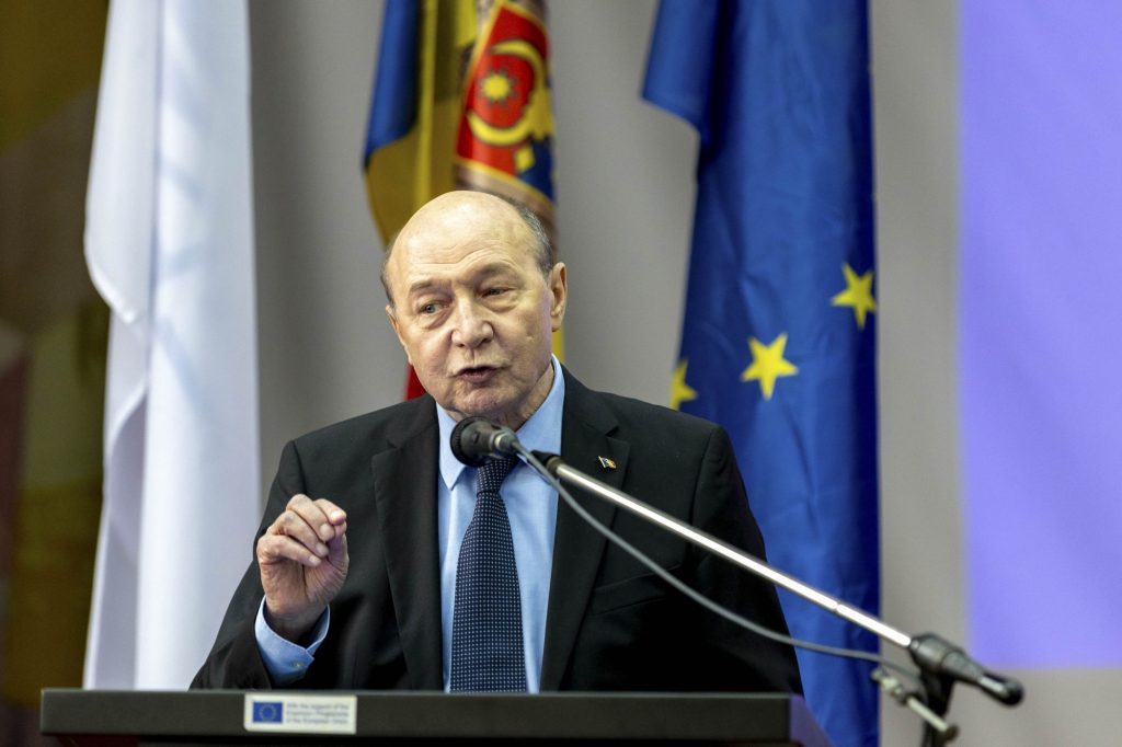 Băsescu, despre ieșirea SUA din NATO: „Noua alianță democratică”