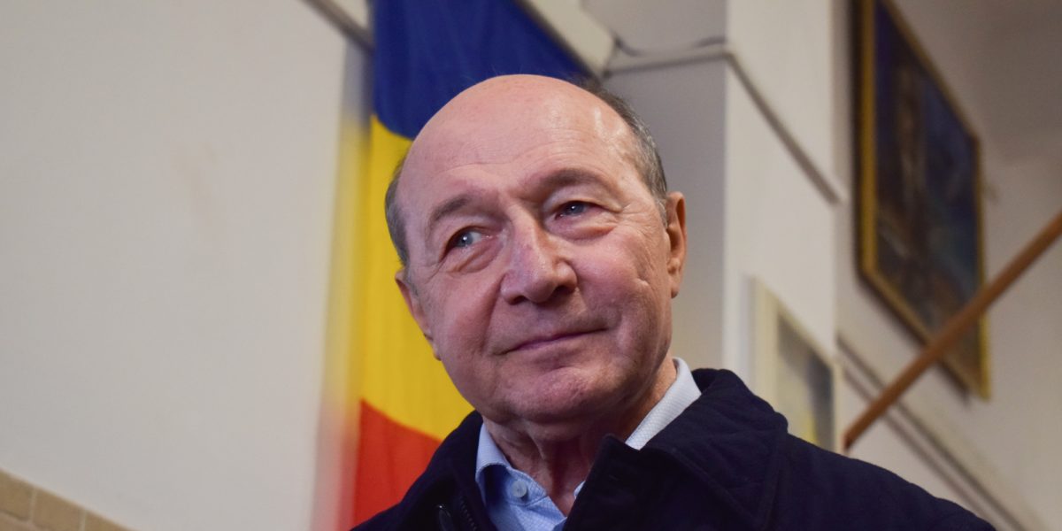 Băsescu, despre alegerile din Ungaria: Trump și Putin, dați la o parte