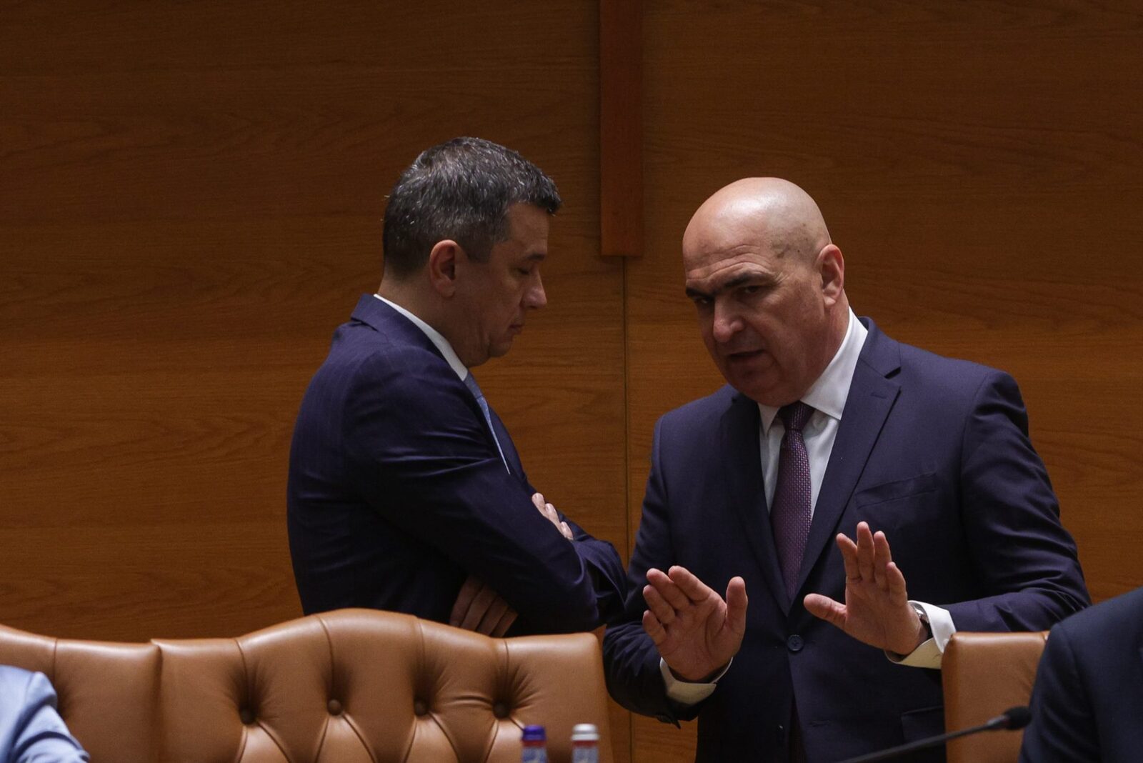 Bolojan, replica acidă la PSD: Vânzarea companiilor e-n programul de guvernare