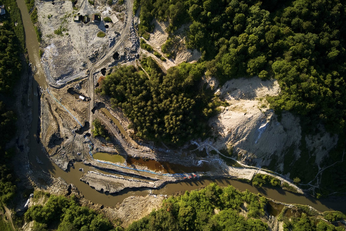 Comuna Praid, în continuare în stare de alertă: Accesul în zona afectată și în Canionul de Sare, interzis Comitetul Local pentru Situații de Urgență al comunei Praid a prelungit starea de alertă cu încă 30 de zile, până pe 8 mai