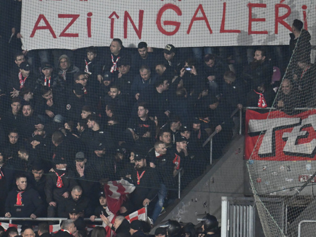 Dinamo primește amendă pentru bannerul scandaloasă de la meciul cu Rapid