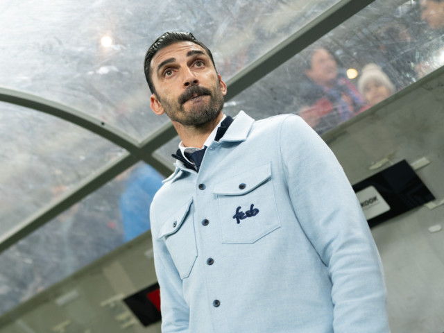 Charalambous vrea glorie: ”Echipă din top 4” sub lupă