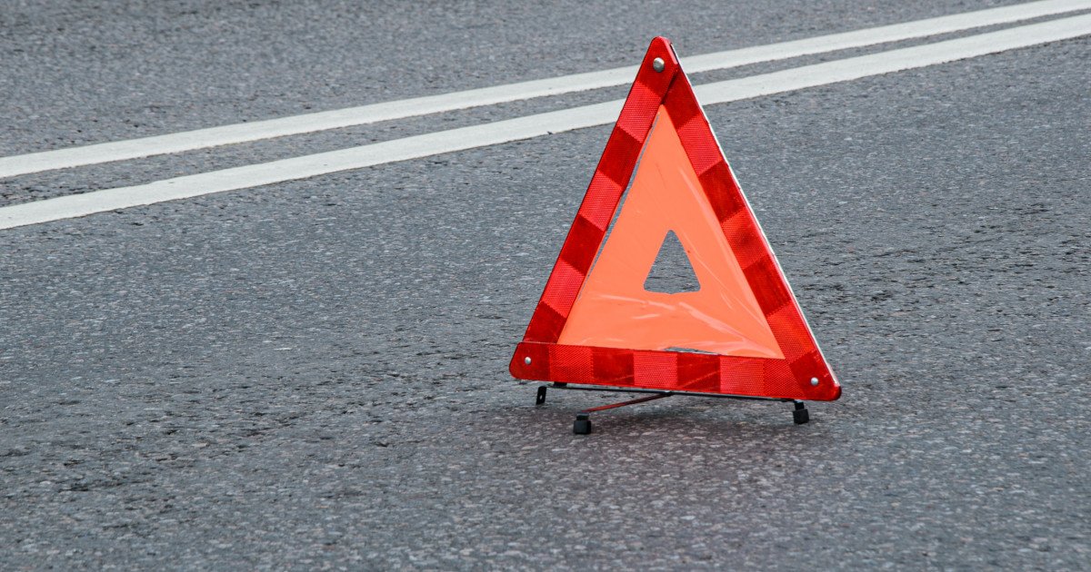 Accident GRAV în Timiș: Două mașini, incendiu și o victimă, o femeie a murit
