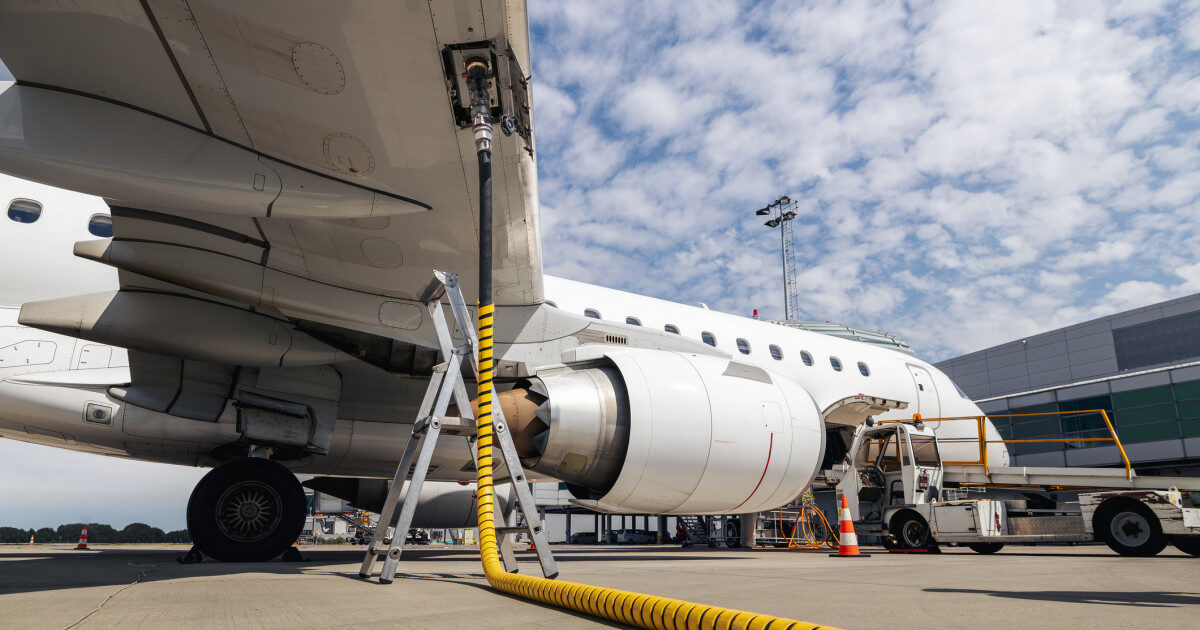 UE ia măsuri pentru aprovizionarea cu combustibil a avioanelor
