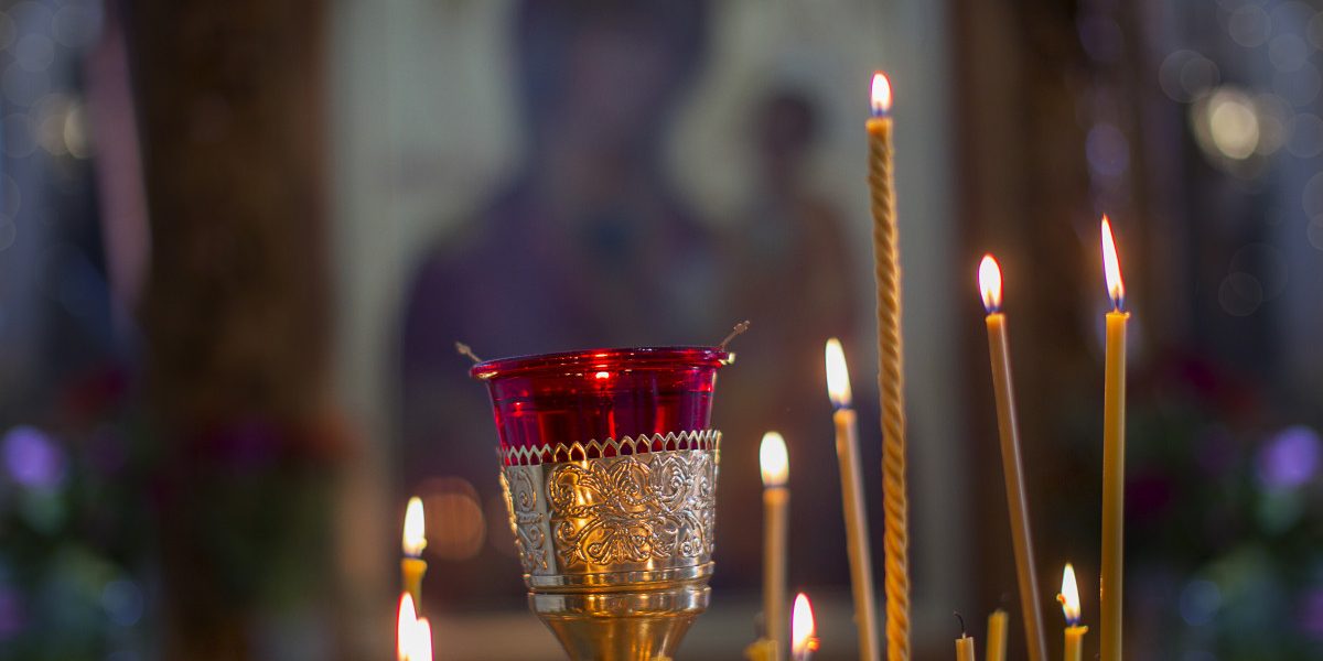 Sâmbăta Mare 2026: Ce facem în Noaptea de Înviere? Tradiții, obiceiuri