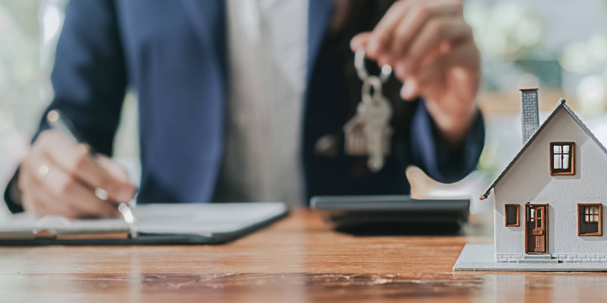 La-ce-sa-fii-atent-cand-cumperi-un-apartament-vechi-sau-nou.jpg - ReactiveNews