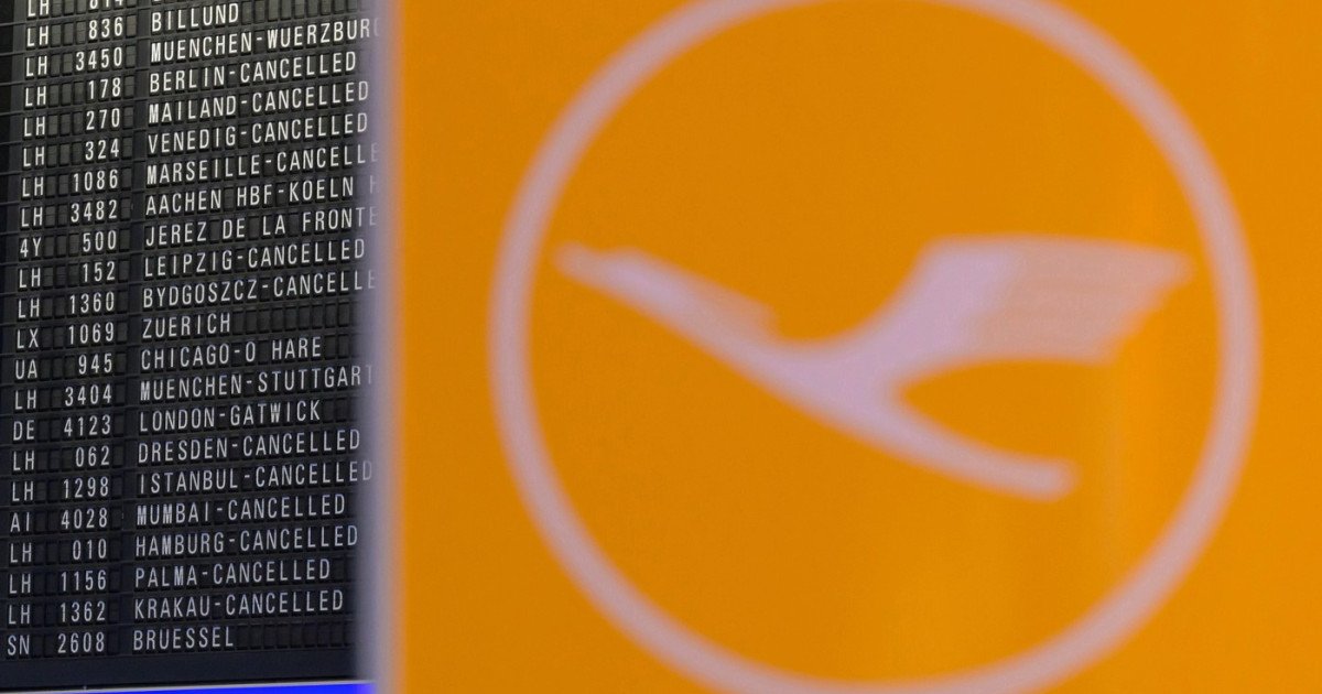 Sute de zboruri Lufthansa, inclusiv spre și dinspre România, afectate de greva de două zile a piloților