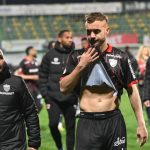 M2E0NjhjZDczMzE4N2Q5MzVjMGEzY2U5MTJkOTU.thumb_.jpg - ReactiveNews