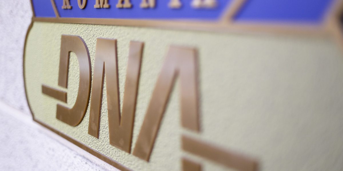 Comisar-șef din Bacău, ARESTAT la domiciliu pentru mită de 1.000 de lei