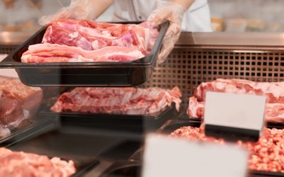 Scumpiri de Paște: carne de miel ajunge la 60 de lei pe kilogram producătorii spun că 75% din vânzări sunt în această perioadă