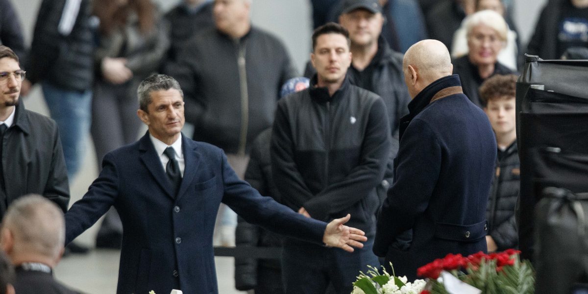 Răzvan Lucescu, mesaj CUTREMURĂTOR în biserică: „A învins, a pierdut”