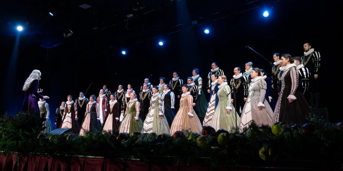 Madrigal-Christmas.jpg - ReactiveNews