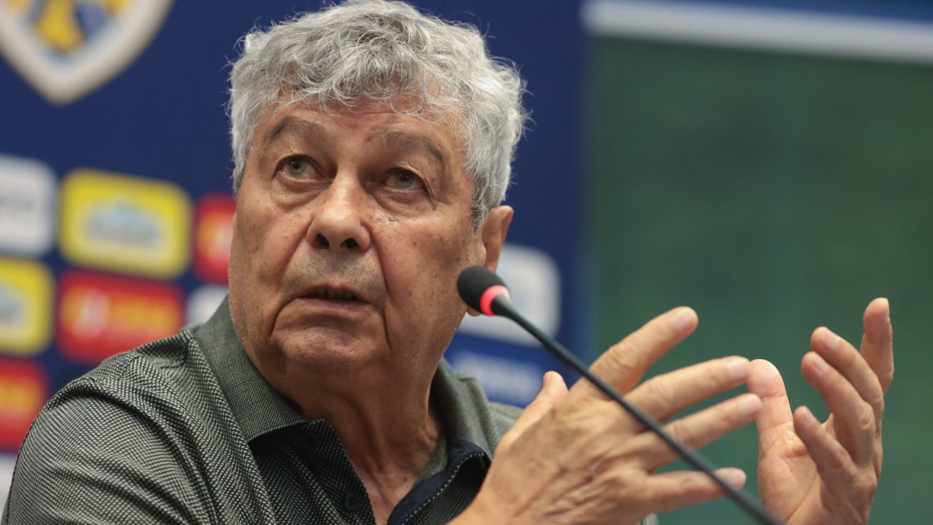 Ministrul Sănătății, Alexandru Rogobete, a confirmat în această seară că starea de sănătate a antrenorului Mircea Lucescu este critică