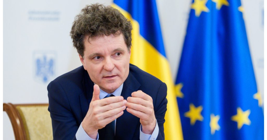 Nicuşor Dan a avut luni o întâlnire cu premierul Ilie Bolojan, miniștrii Energiei și Transporturilor, Bogdan Ivan și Ciprian Șerban, precum și cu reprezentanți ai companiilor petroliere, la Palatul Cotroceni