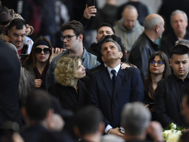 Grecii, șocați de lacrimile lui Răzvan Lucescu: reacții explozive după imagini