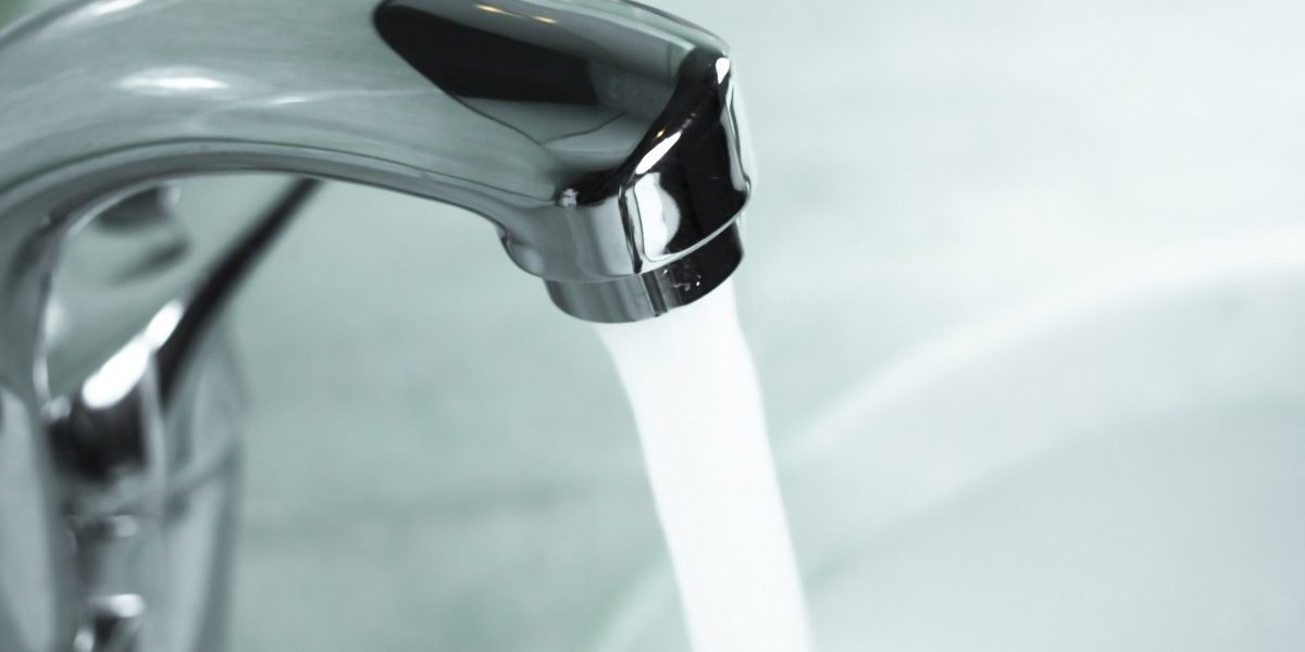 NDVlMjQ2YjQ1OGE5MzA2OGU3NzBhZjFhZTcwMTFk.thumb_.jpg - ReactiveNews